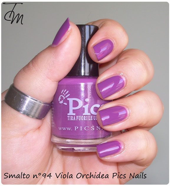 Swatch-Review-smalto-n94-viola-orchidea-pics-nails-boccetta-dritta