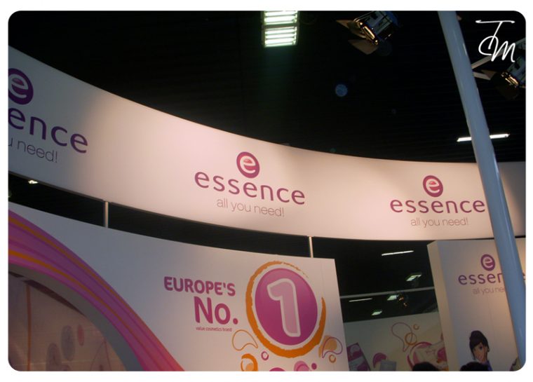 essence cosmoprof