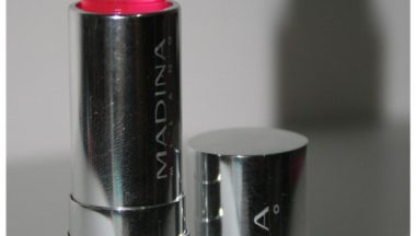 madina extact color lipstick