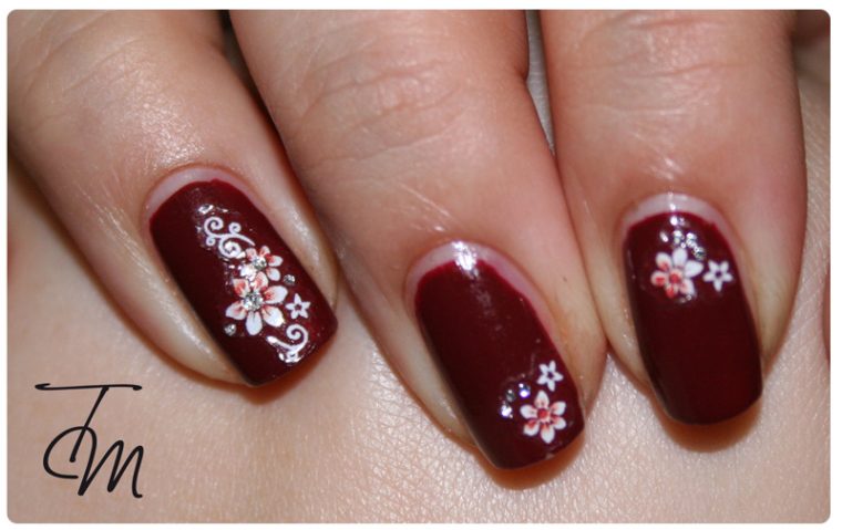 ongles fleuri im suzi and im a chocoholic terza entry opi blog contest