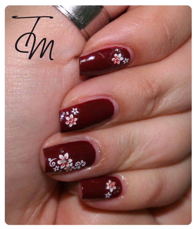 ongles fleuri im suzi and im a chocoholic terza entry opi blog contest