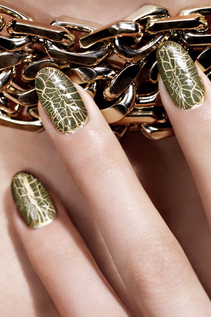 dior_nails_crocodile