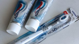 aquafresh high definition dentifricio spazzolino