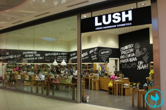 lush-pompei-01