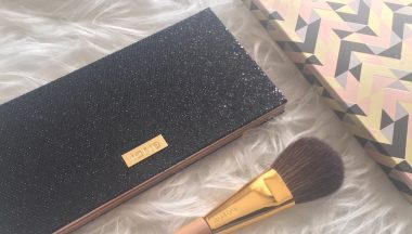 tarte bling it on